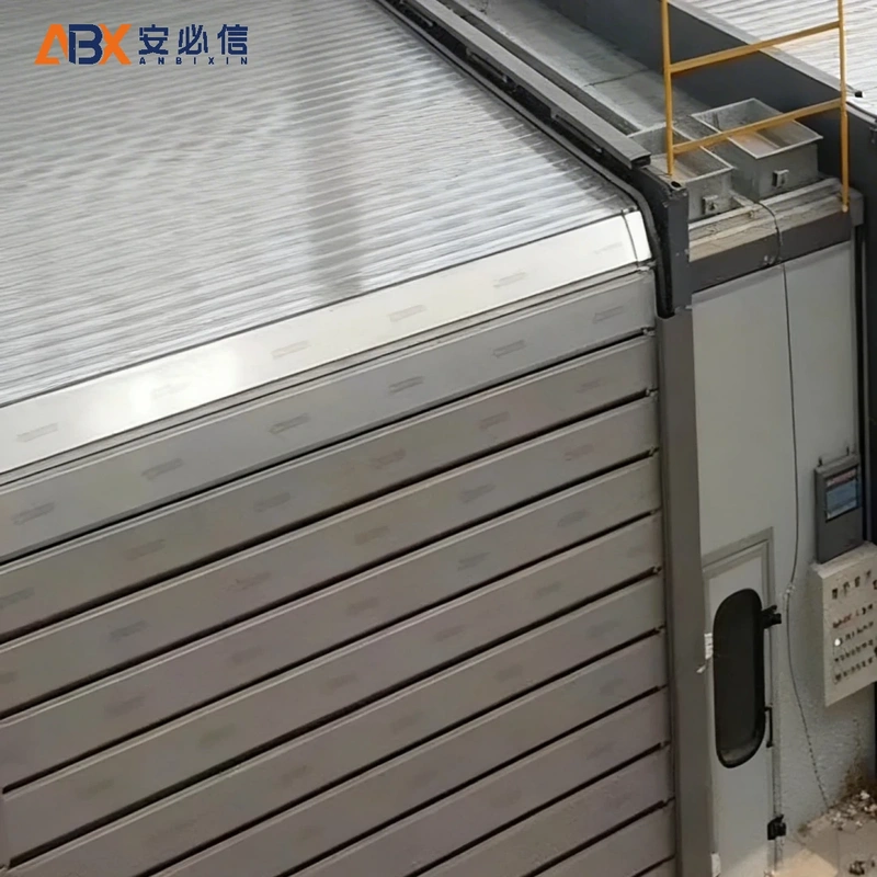 可克达拉PVC高速门